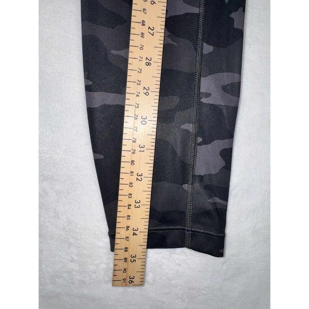 Athleta Ultimate Camo 7/8 Tight Gray Black High Rise Pocket Leggings Womens M - Picture 4 of 12